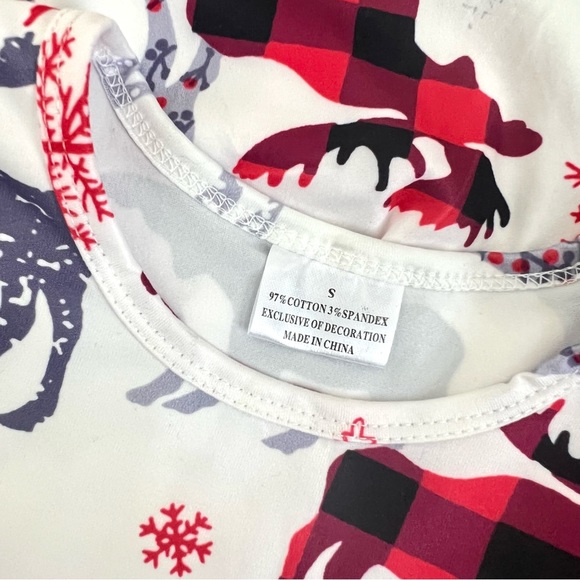 White Winter Moose Dress - Picture 2 of 2